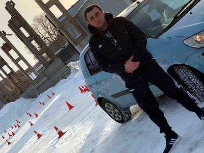 Инструктор по вождению